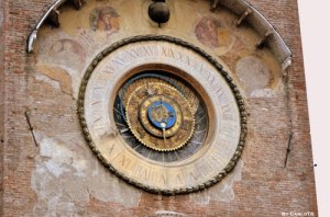 Mantua clock