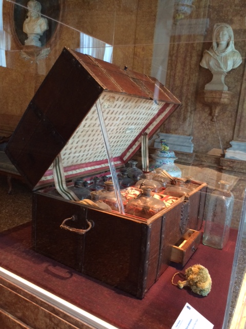 Piero Pisani Moretta's travelling medicine chest.