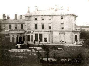The Lubbock family's country home, High Elms, near Bromley, Kent, in the 1840s.