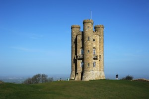 Broadway_Tower_2012